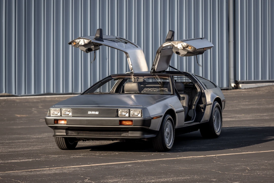 1982 DeLorean DMC-12 - Image 2 of 31
