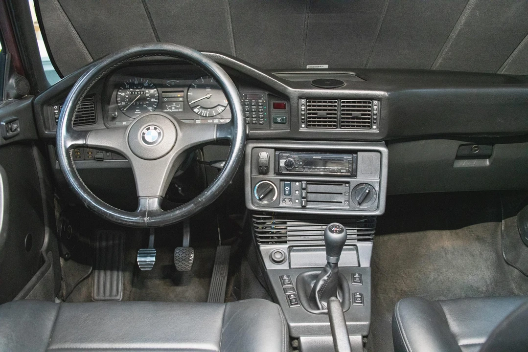 1983 BMW E28 5 Series - Image 26 of 31
