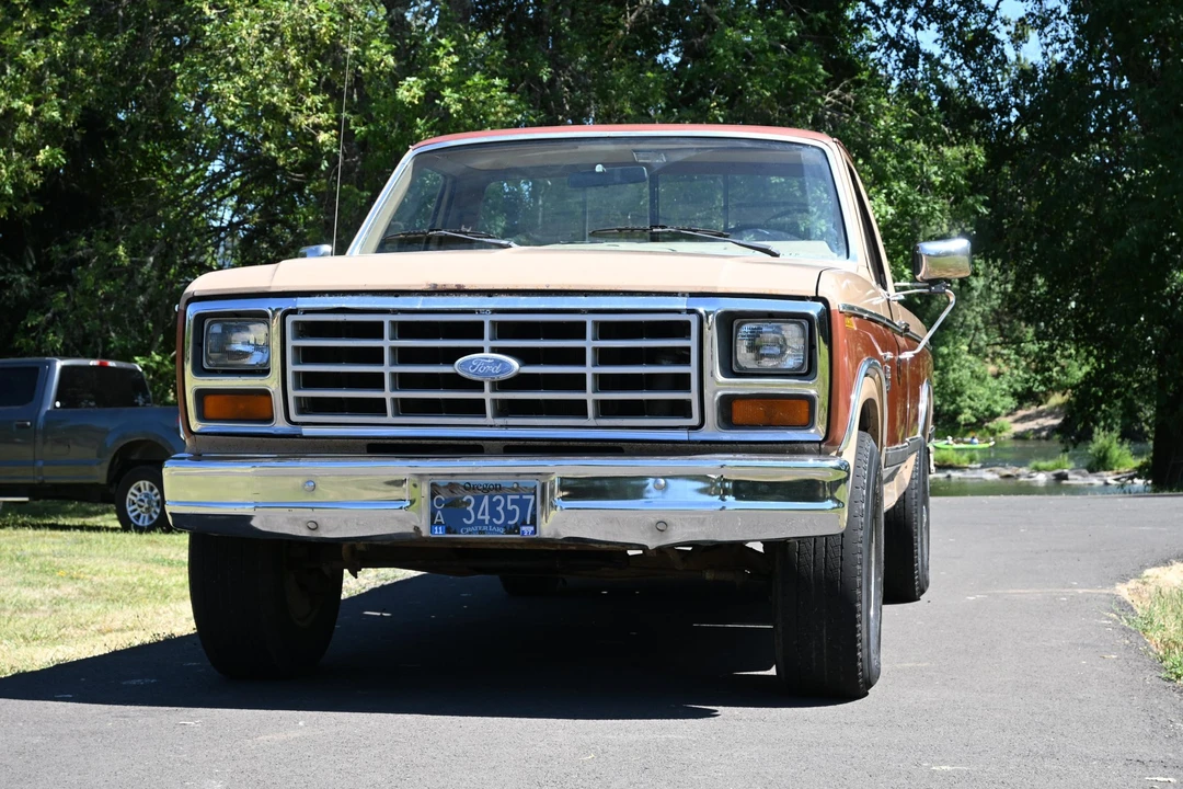 1984 Ford F-Series 7th Gen - Image 11 of 31