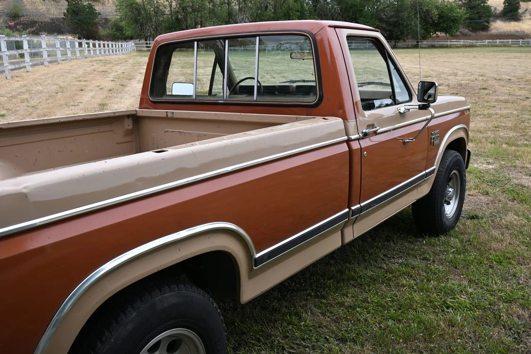 1984 Ford F-Series 7th Gen - Image 27 of 31