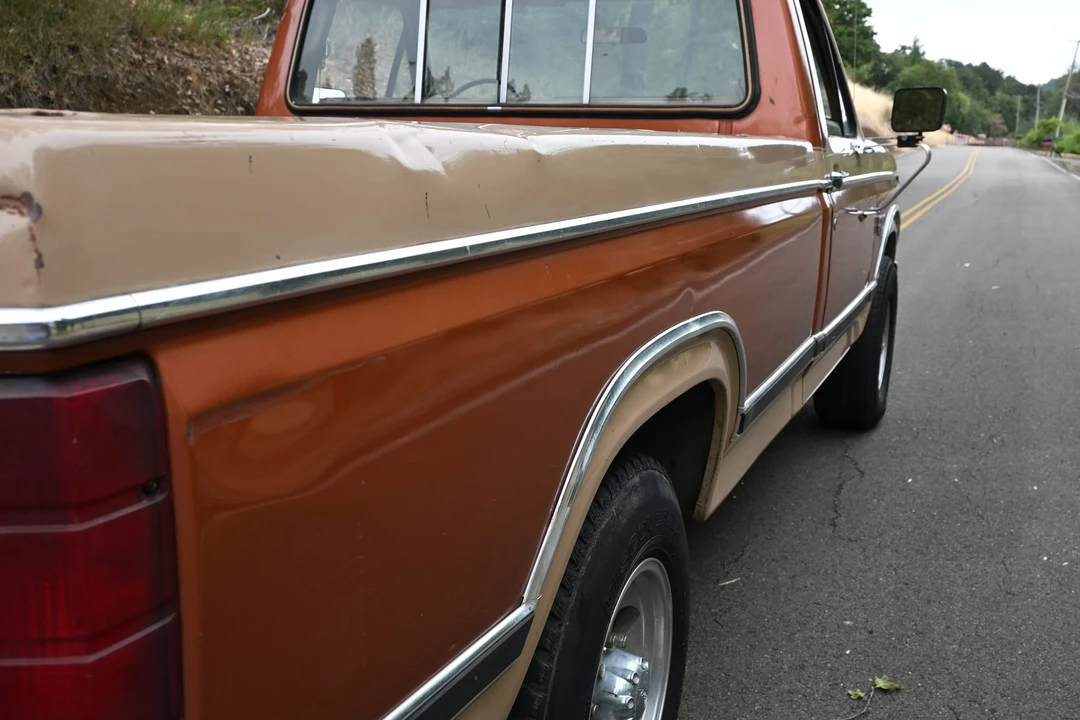 1984 Ford F-Series 7th Gen - Image 24 of 31
