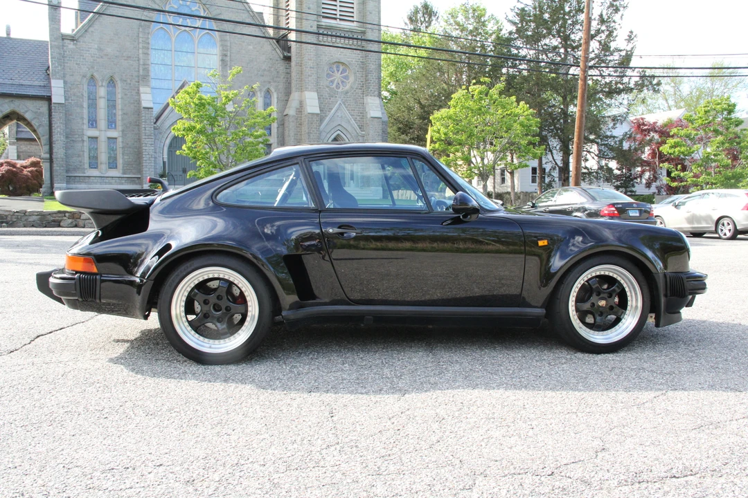 1986 Porsche 911 Carrera 3.2 - Image 11 of 31