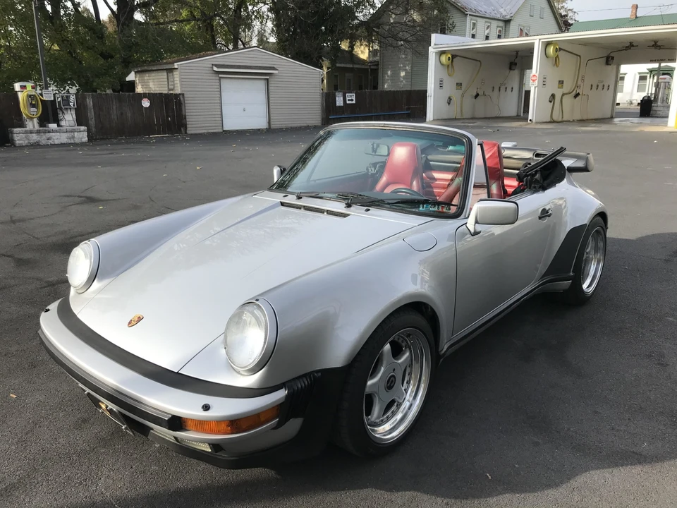 1987 Porsche 911 Carrera 3.2 - Image 12 of 31