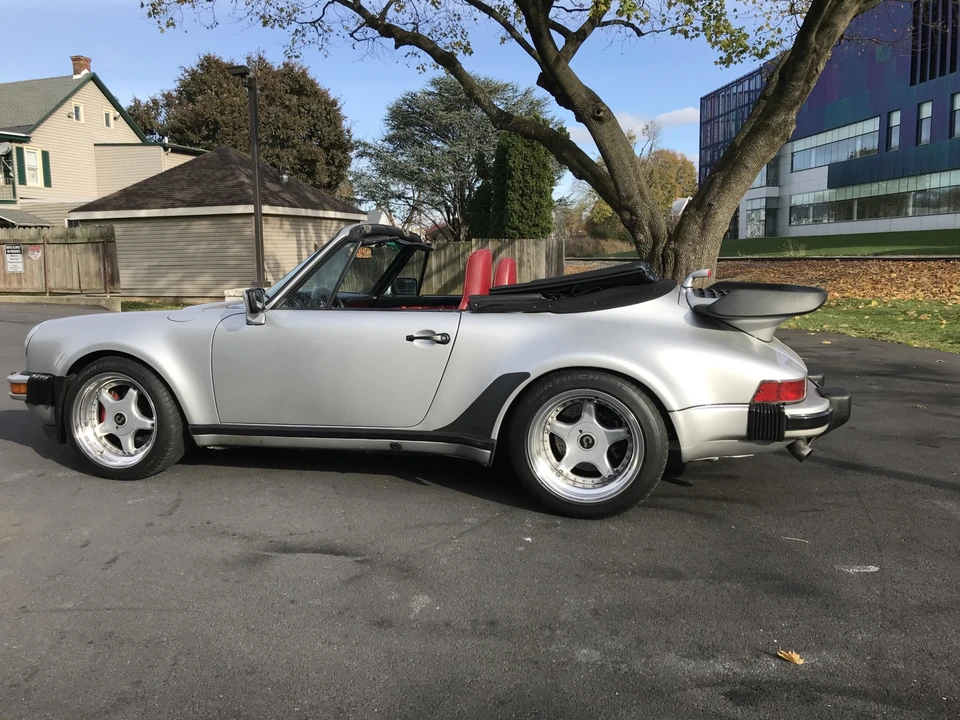 1987 Porsche 911 Carrera 3.2 - Image 24 of 31