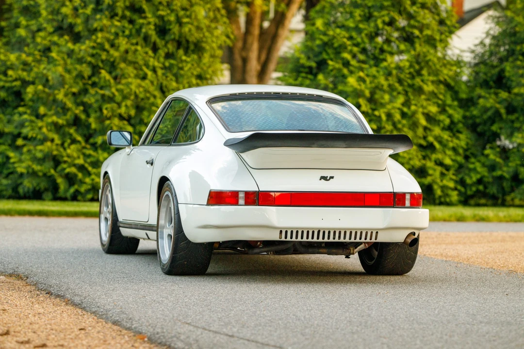 1987 Porsche 911 Carrera 3.2 - Image 15 of 31