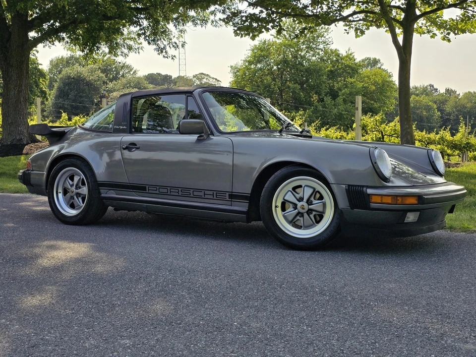1987 Porsche 911 Carrera 3.2 - Image 22 of 31