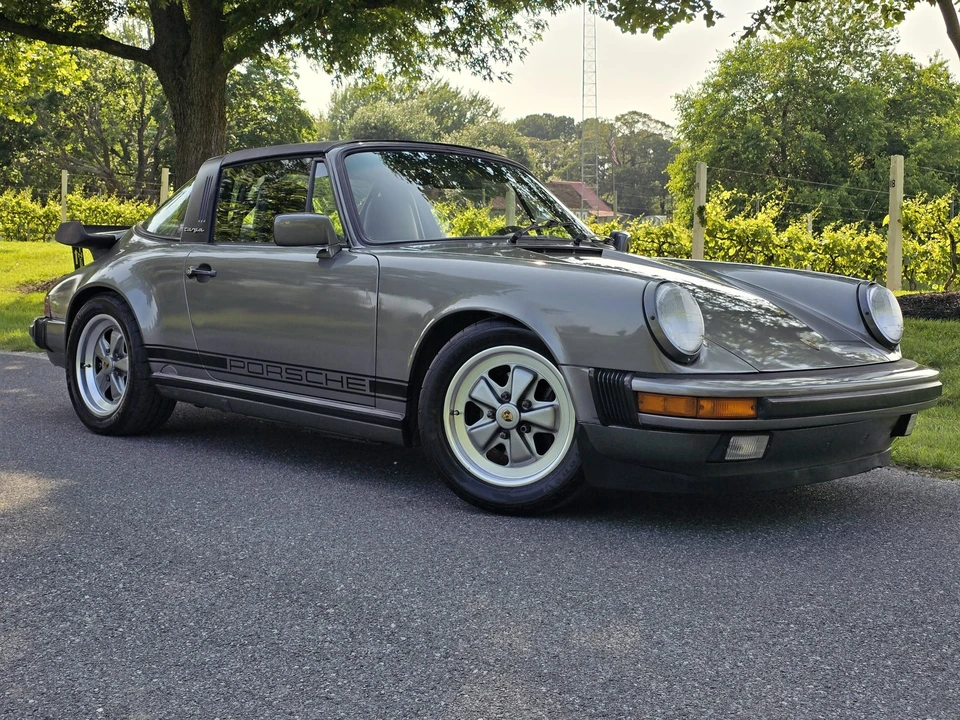 1987 Porsche 911 Carrera 3.2 - Image 21 of 31