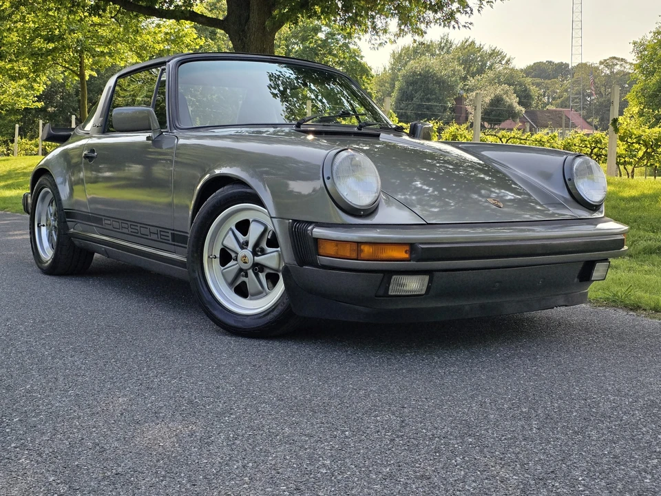 1987 Porsche 911 Carrera 3.2 - Image 19 of 31