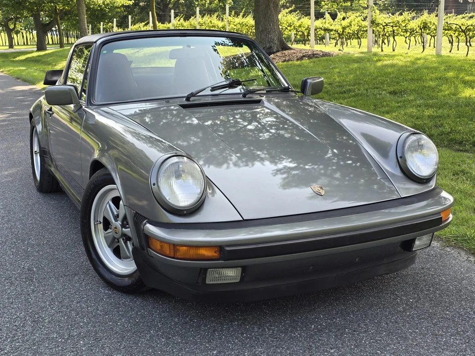 1987 Porsche 911 Carrera 3.2 - Image 15 of 31