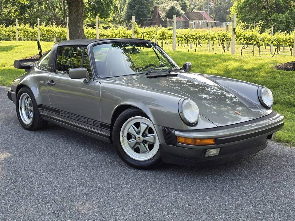 1987 Porsche 911 Carrera 3.2 - Image 20 of 31