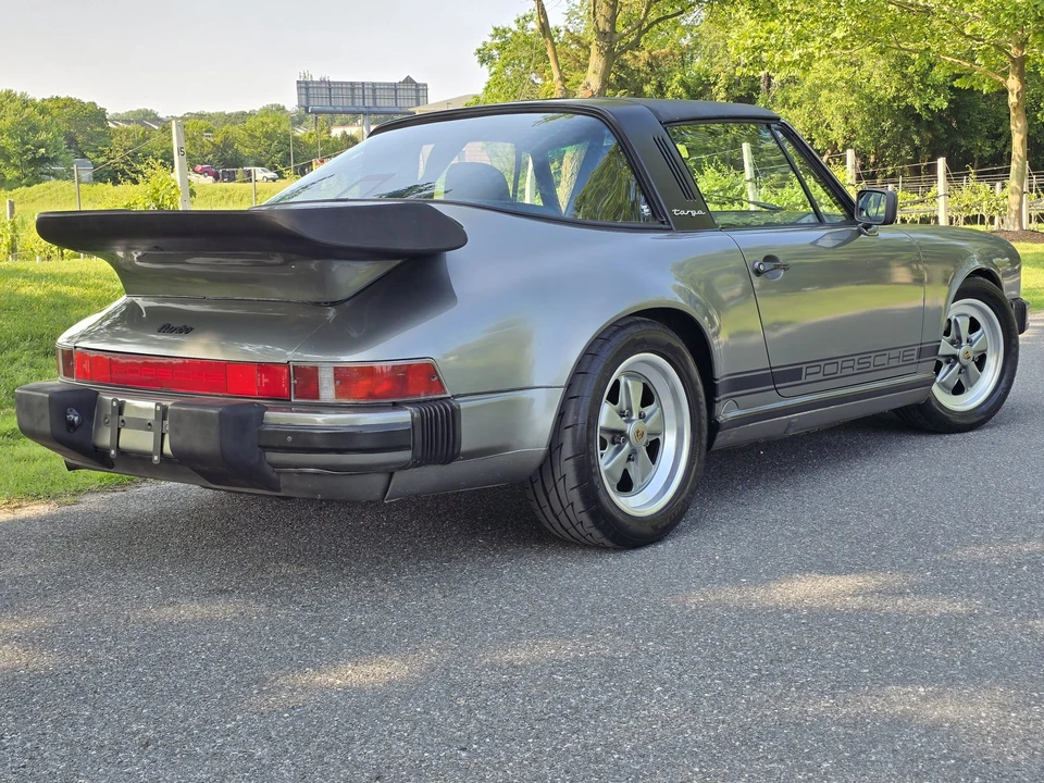 1987 Porsche 911 Carrera 3.2 - Image 30 of 31