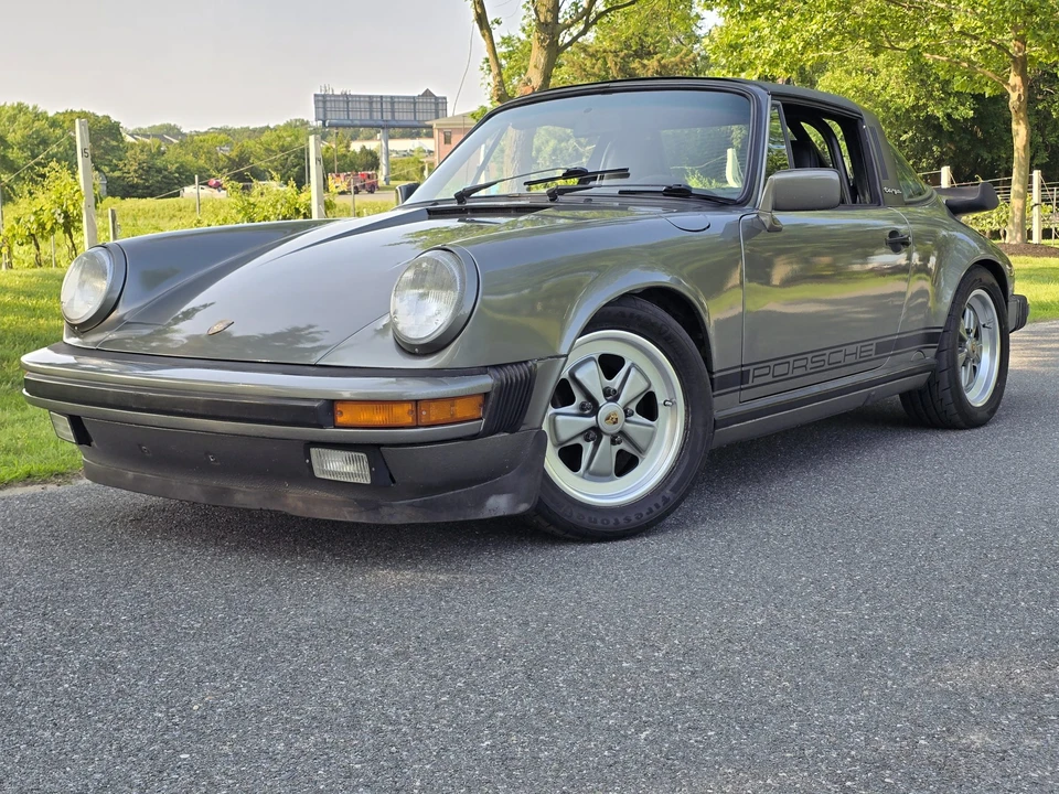 1987 Porsche 911 Carrera 3.2 - Image 8 of 31