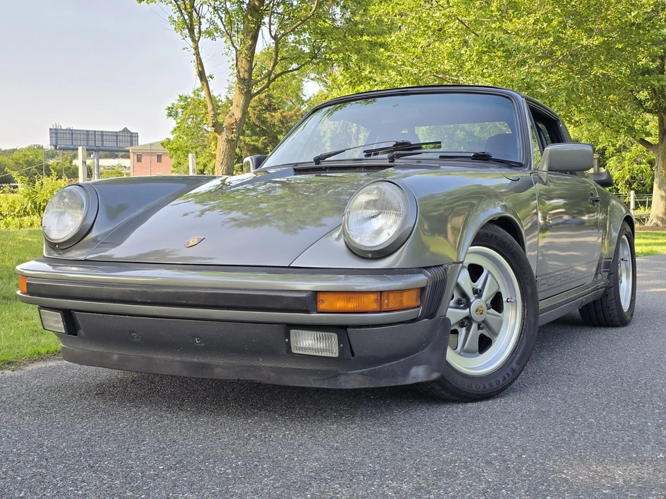 1987 Porsche 911 Carrera 3.2 - Image 9 of 31