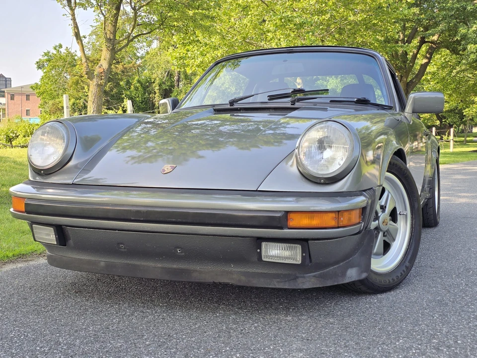 1987 Porsche 911 Carrera 3.2 - Image 10 of 31