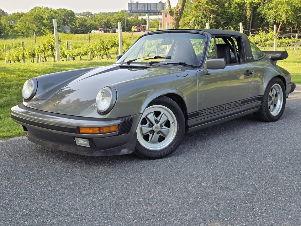 1987 Porsche 911 Carrera 3.2 - Image 4 of 31
