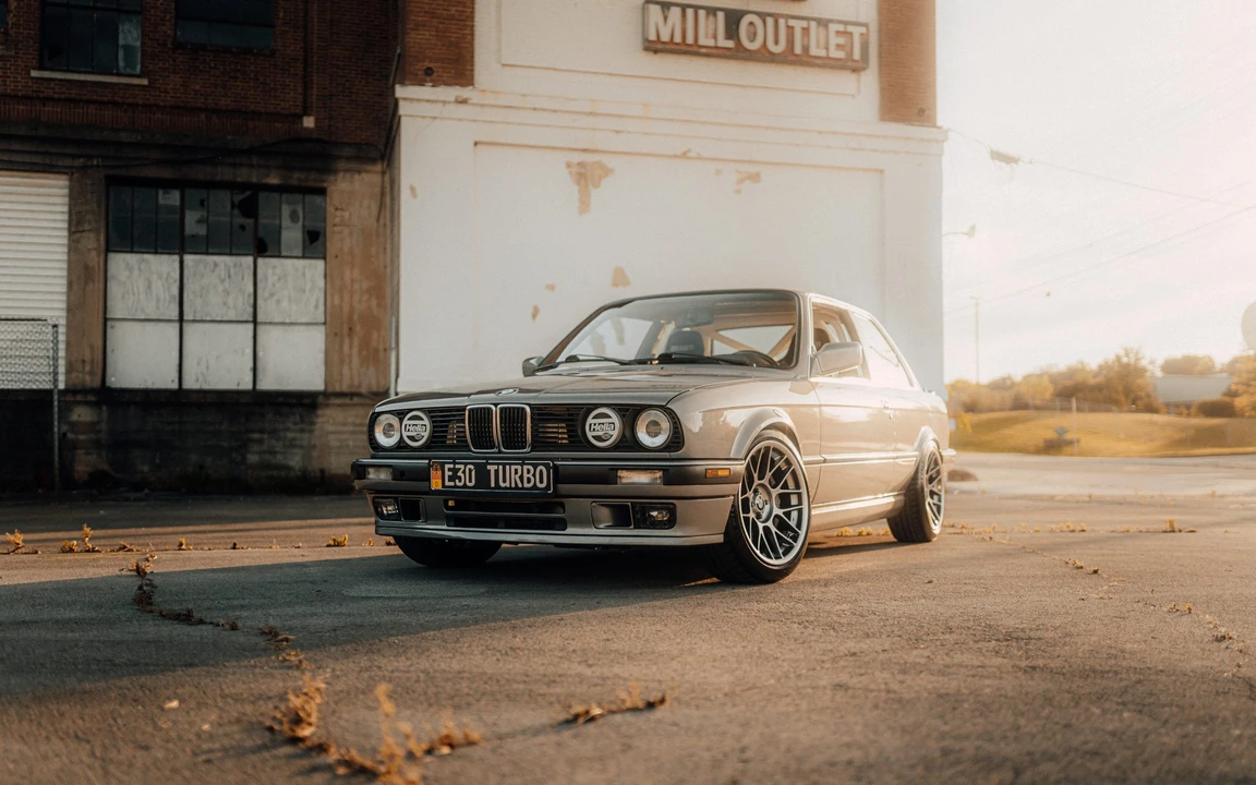 1988 BMW E30 3 Series - Image 13 of 31