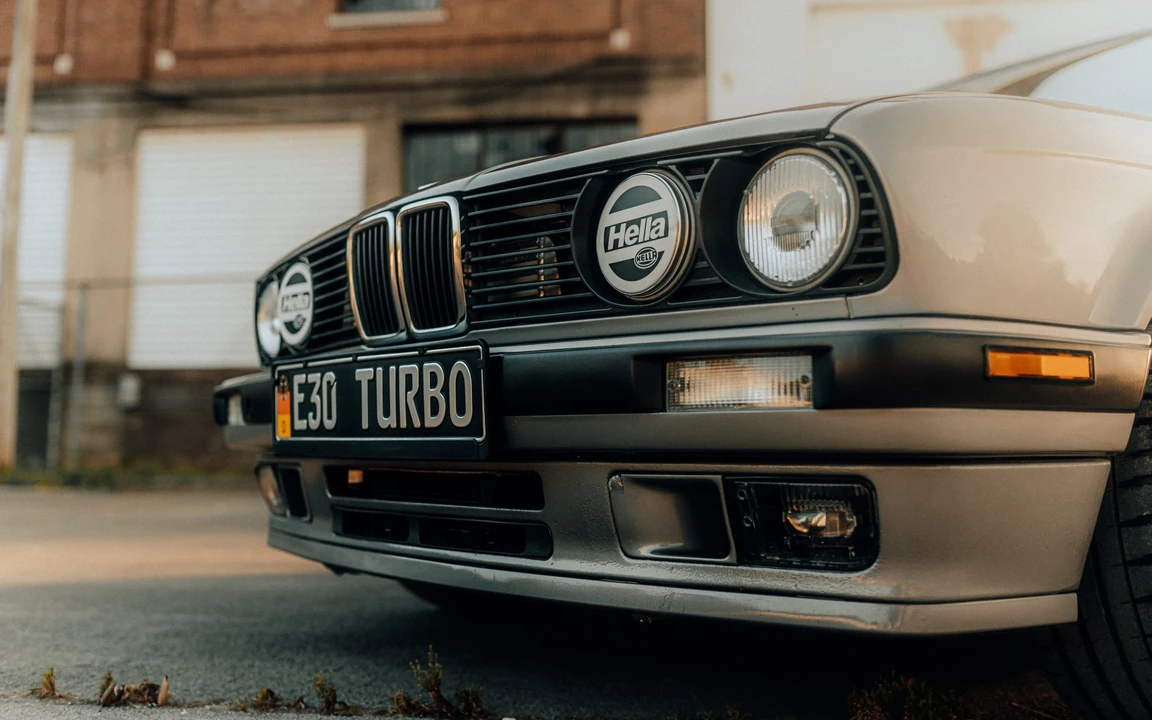 1988 BMW E30 3 Series - Image 16 of 31