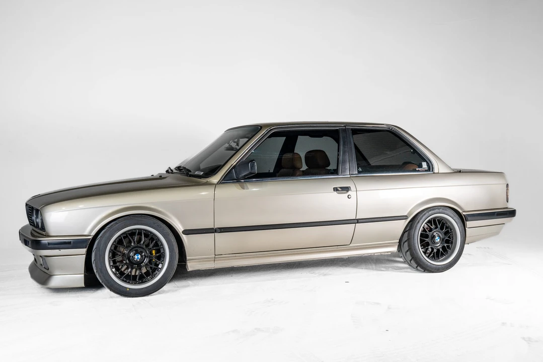 1989 BMW E30 3 Series - Image 3 of 31