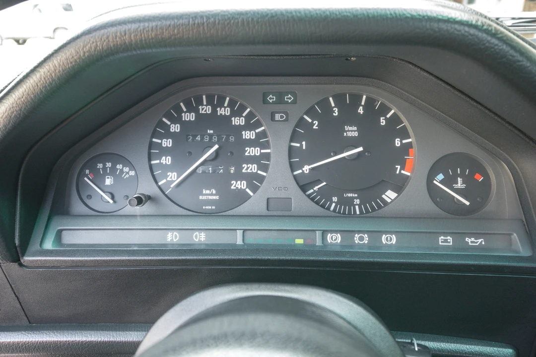 1989 BMW E30 3 Series - Image 30 of 31