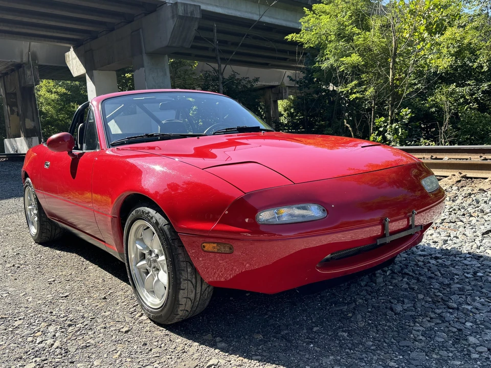 1990 Mazda NA MX-5 Miata - Image 25 of 31