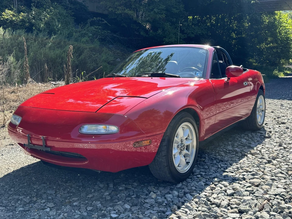 1990 Mazda NA MX-5 Miata - Image 4 of 31