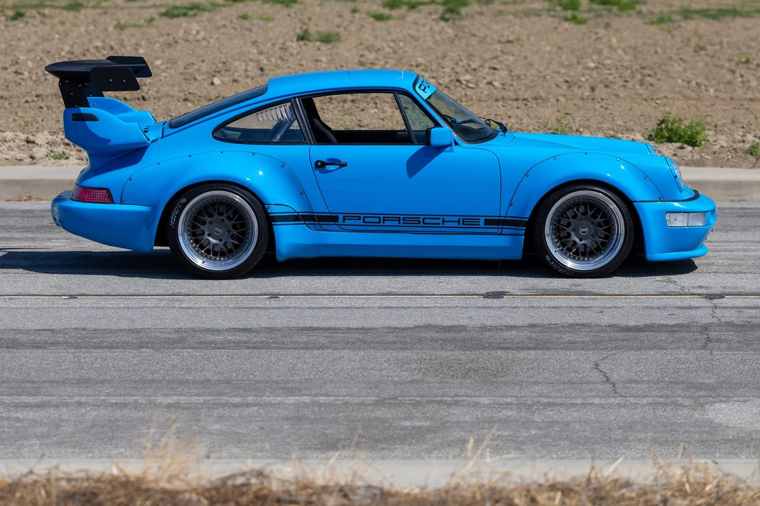 1990 Porsche 964 Carrera 4 - Image 21 of 31