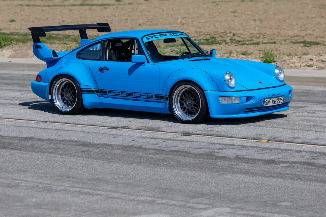 1990 Porsche 964 Carrera 4 - Image 23 of 31