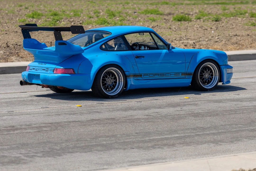 1990 Porsche 964 Carrera 4 - Image 18 of 31