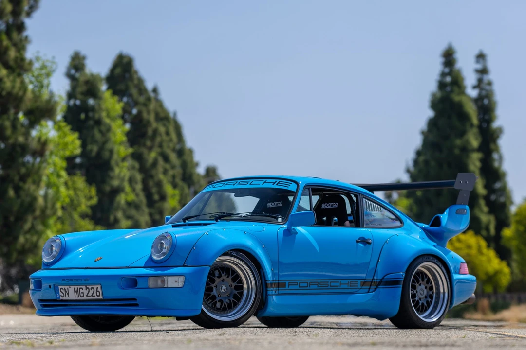 1990 Porsche 964 Carrera 4 - Image 3 of 31