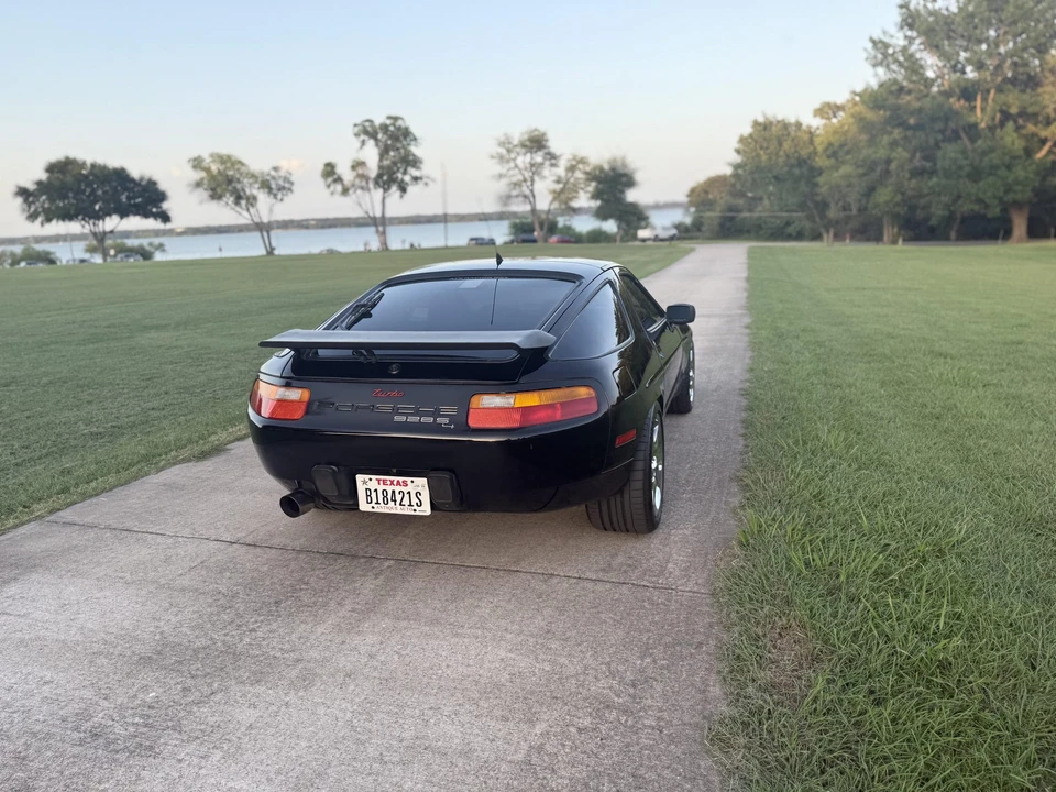 1990 Porsche 928 S4 - Image 16 of 31
