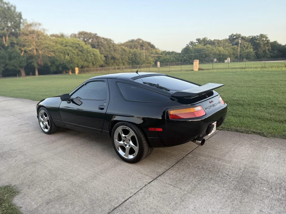 1990 Porsche 928 S4 - Image 21 of 31