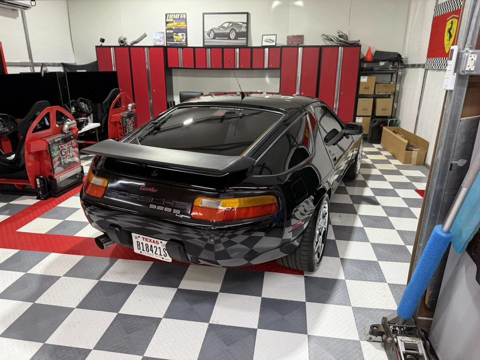 1990 Porsche 928 S4 - Image 28 of 31