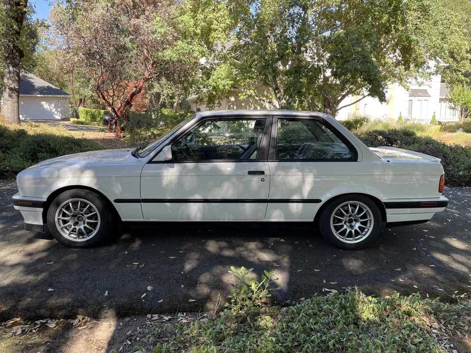 1991 BMW E30 3 Series - Image 7 of 31