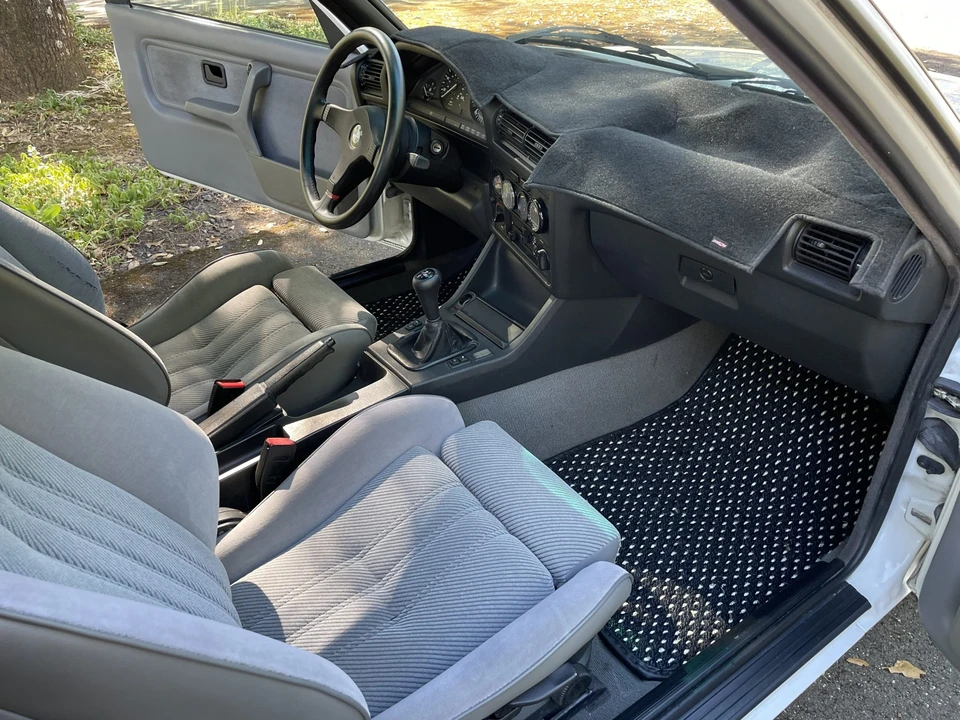 1991 BMW E30 3 Series - Image 26 of 31