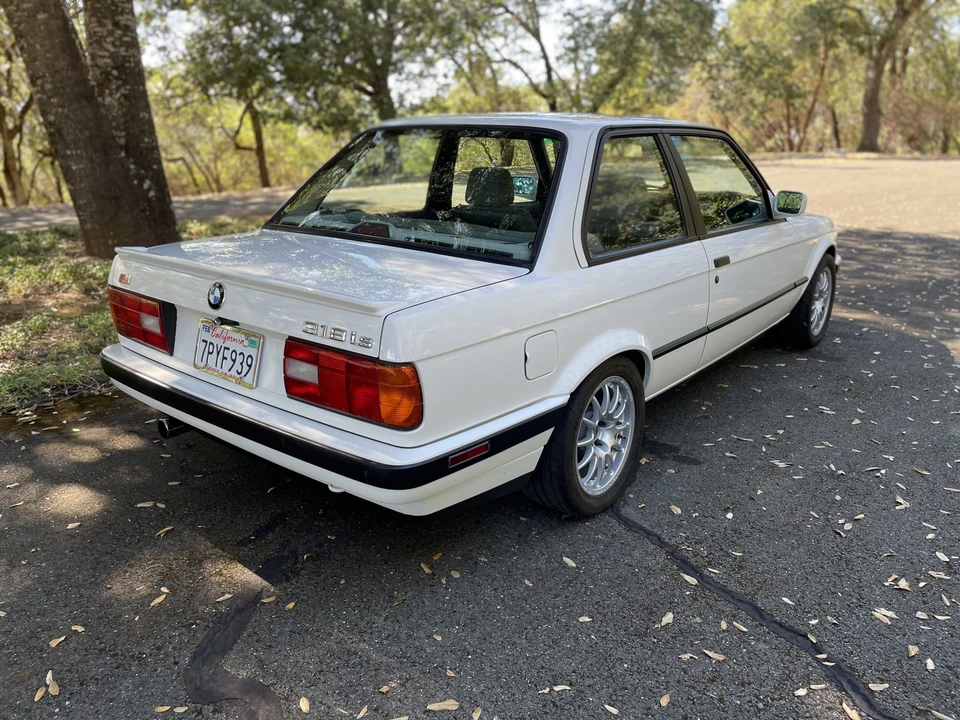 1991 BMW E30 3 Series - Image 13 of 31