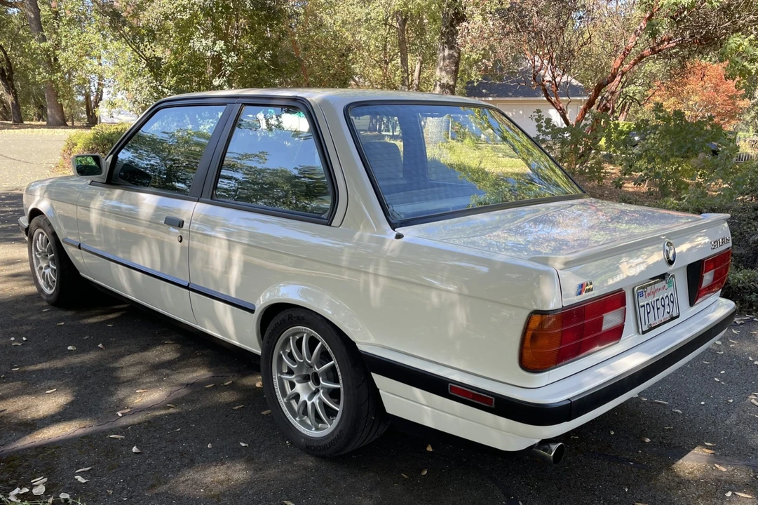 1991 BMW E30 3 Series - Image 8 of 31