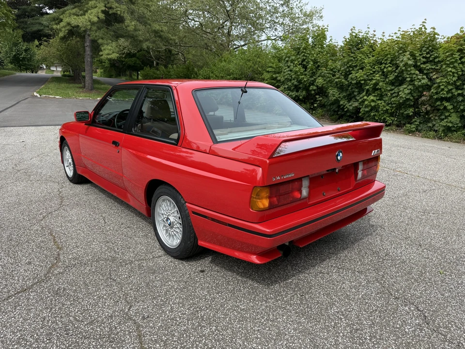 1991 BMW E30 M3 - Image 11 of 31