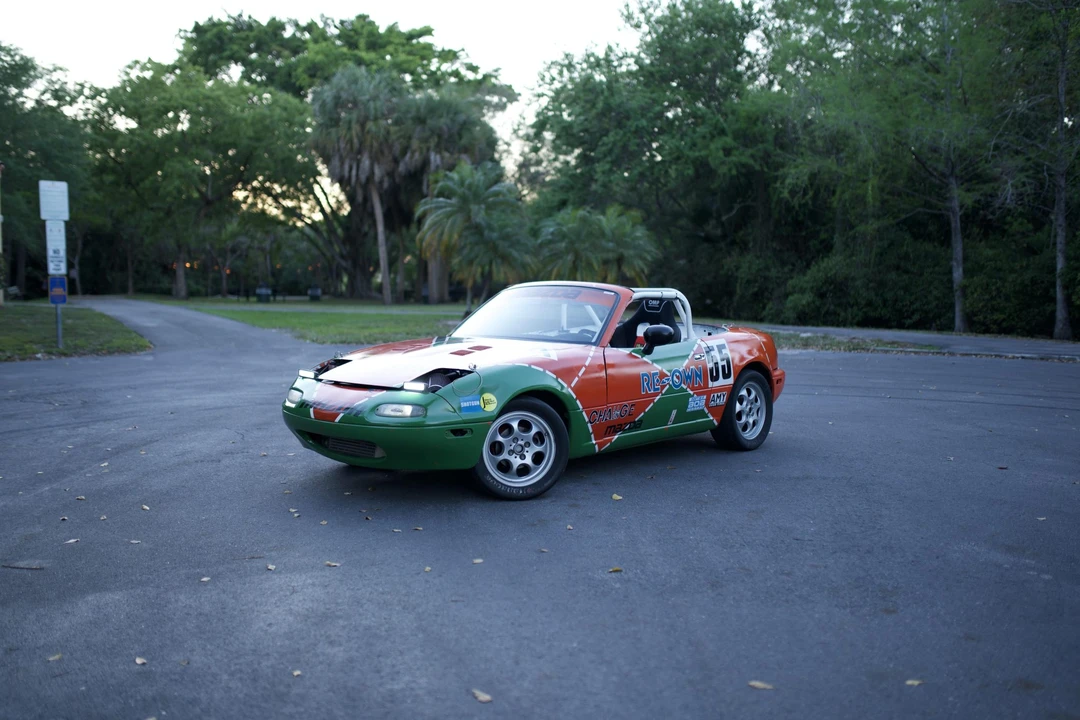 1991 Mazda NA MX-5 Miata - Image 4 of 31