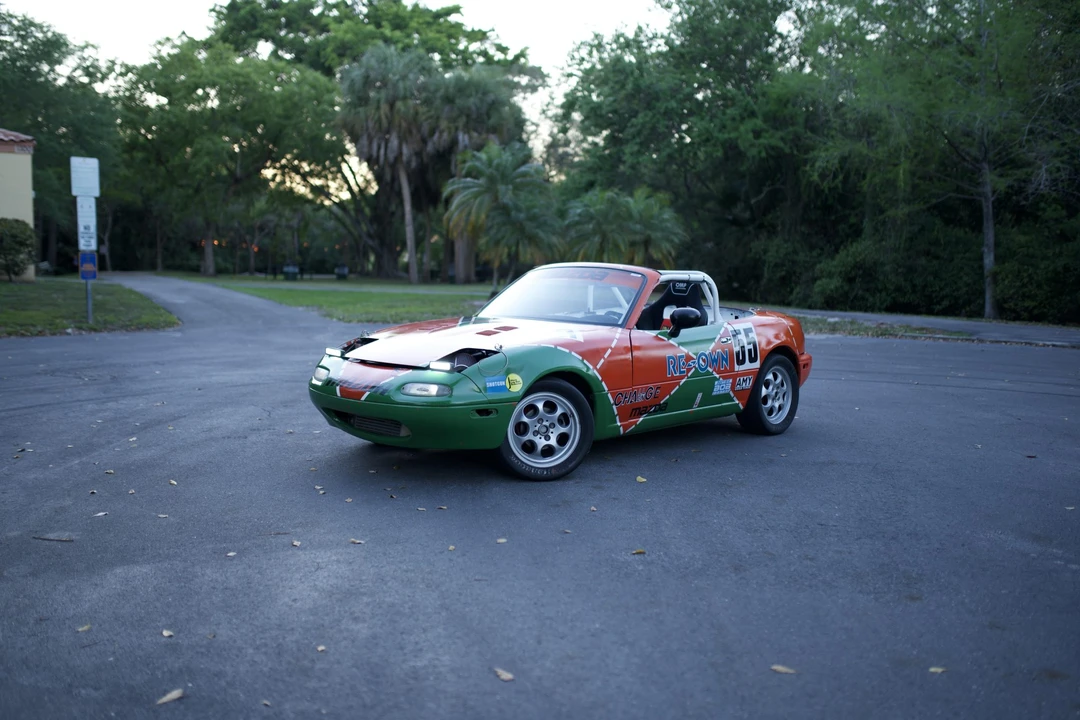 1991 Mazda NA MX-5 Miata - Image 5 of 31