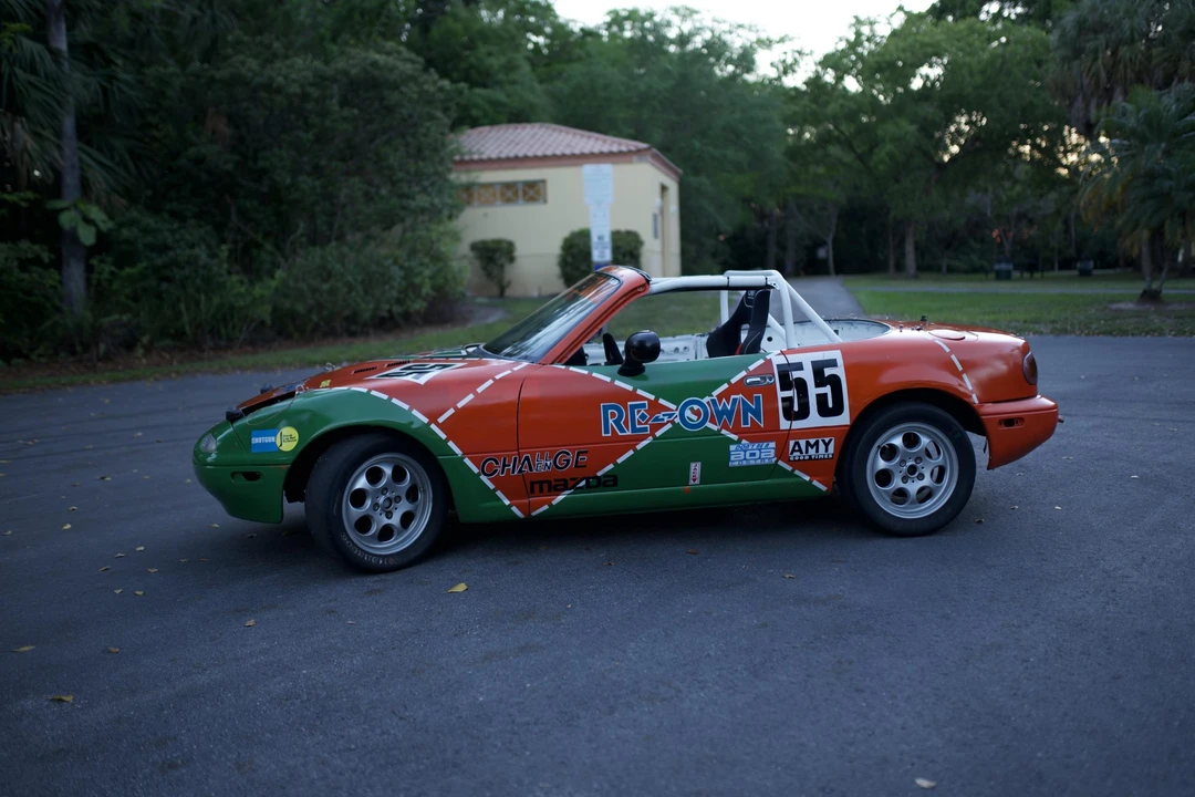 1991 Mazda NA MX-5 Miata - Image 7 of 31