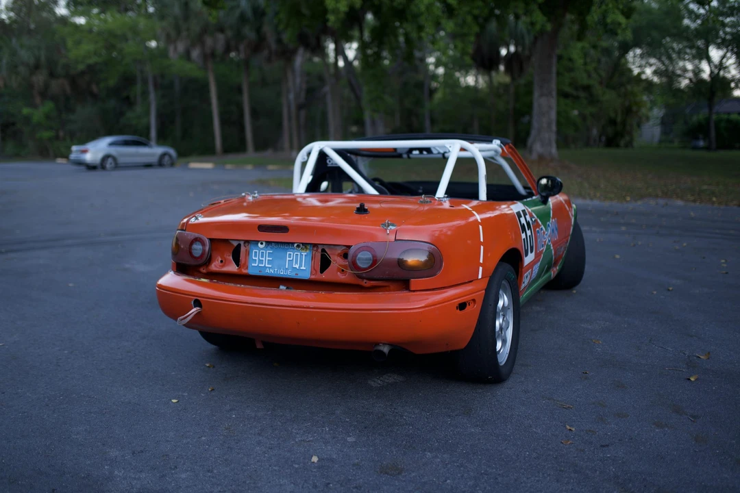 1991 Mazda NA MX-5 Miata - Image 15 of 31