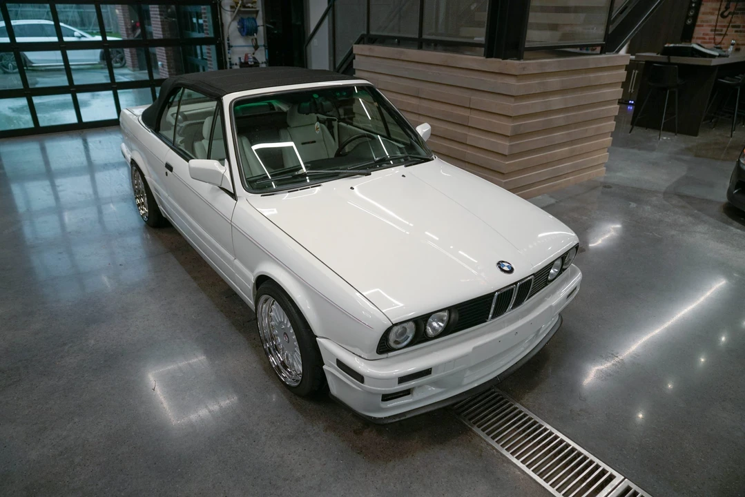 1992 BMW E30 3 Series - Image 9 of 31