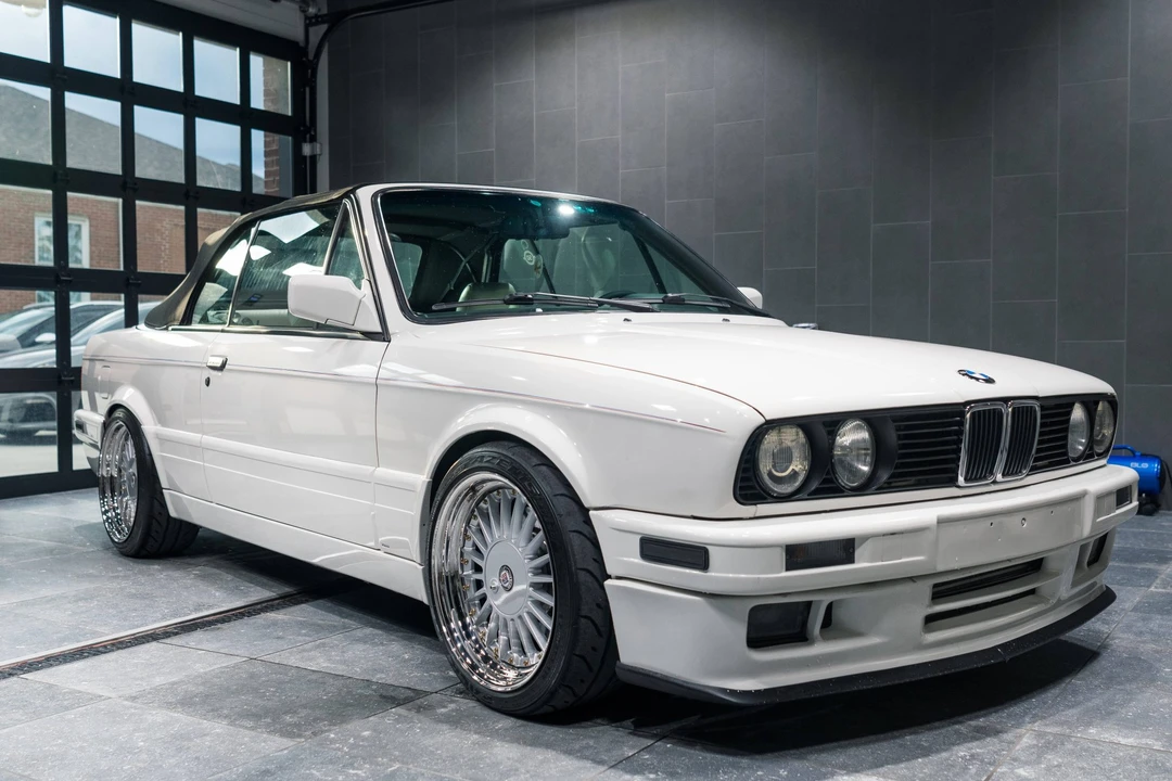 1992 BMW E30 3 Series - Image 2 of 31