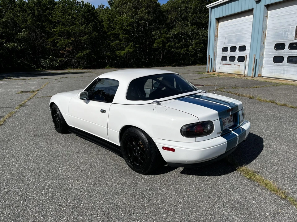 1993 Mazda NA MX-5 Miata - Image 21 of 31