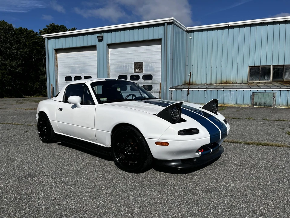 1993 Mazda NA MX-5 Miata - Image 25 of 31