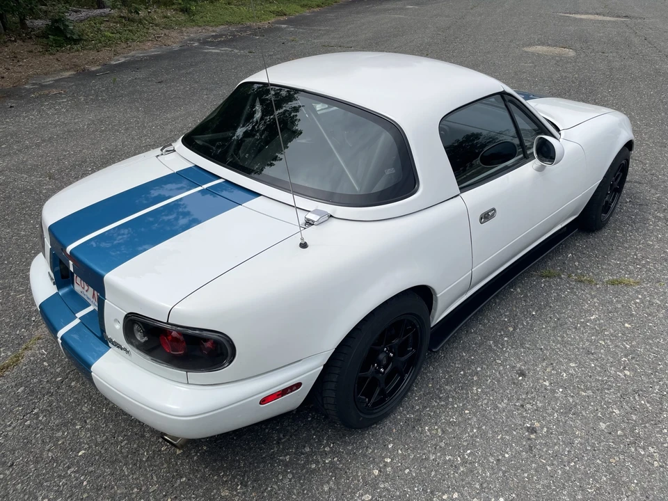 1993 Mazda NA MX-5 Miata - Image 6 of 31