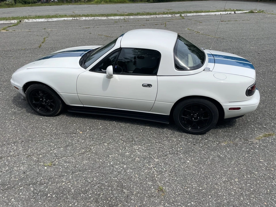 1993 Mazda NA MX-5 Miata - Image 4 of 31