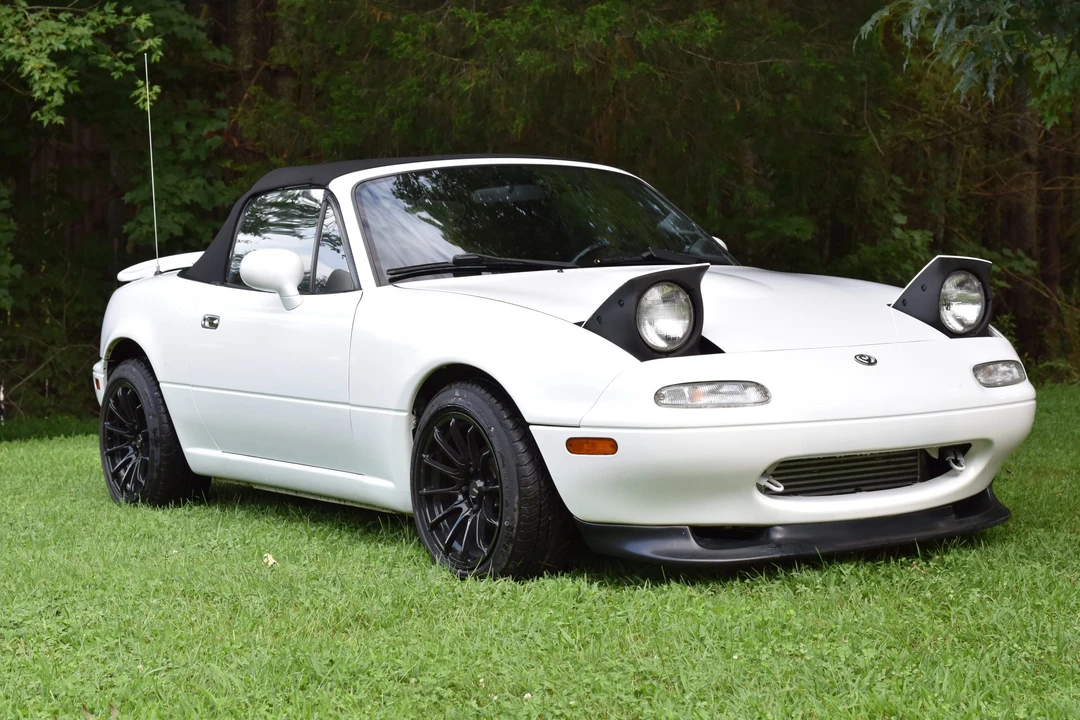1993 Mazda NA MX-5 Miata - Image 8 of 31