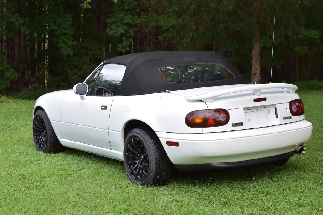 1993 Mazda NA MX-5 Miata - Image 20 of 31