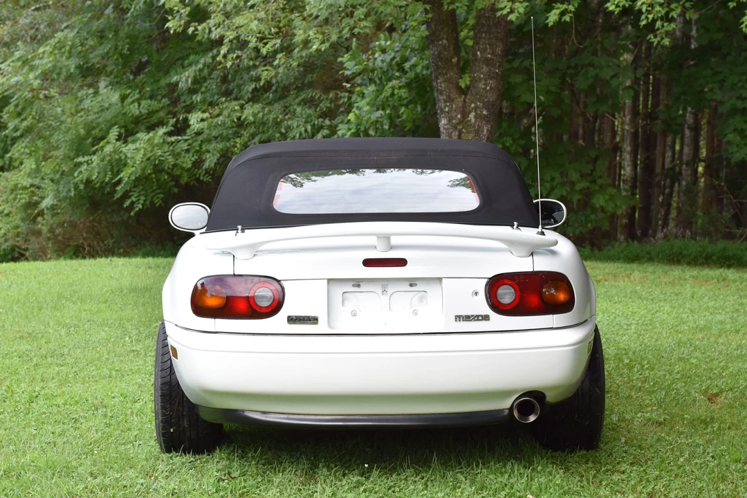 1993 Mazda NA MX-5 Miata - Image 17 of 31